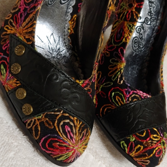 NWT Naughty Monkey heels sz.6M. Final price - Picture 3 of 11